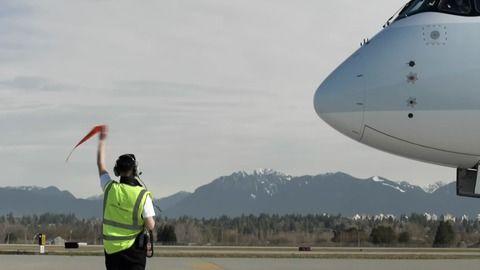 飞机失事的背景音乐,飞机失事背后的悲怆旋律