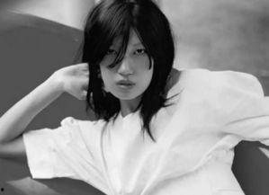 吴月个人资料模特,时尚界的新星模特，优雅与魅力的完美融合